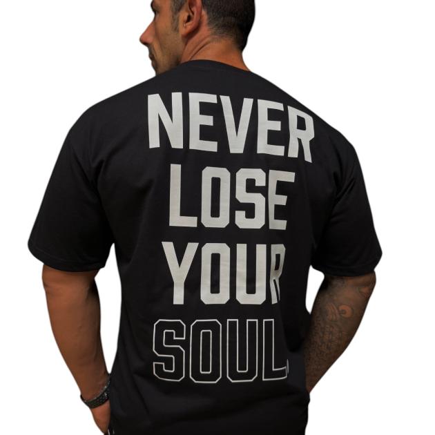 OVERSIZE NEVER LOSE YOUR SOUL - NEGRA